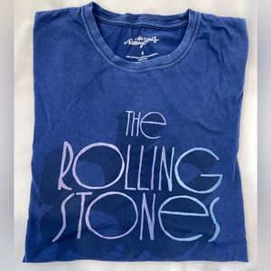 American Eagle Outfitters Tee Shirt